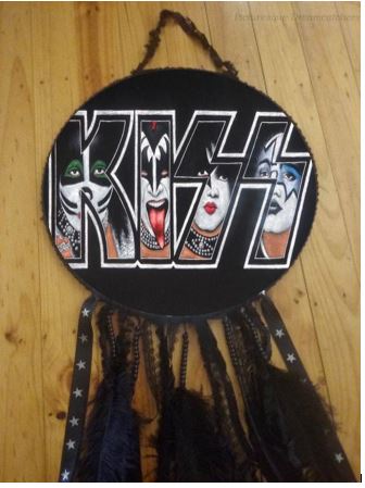 KISS Logo Style